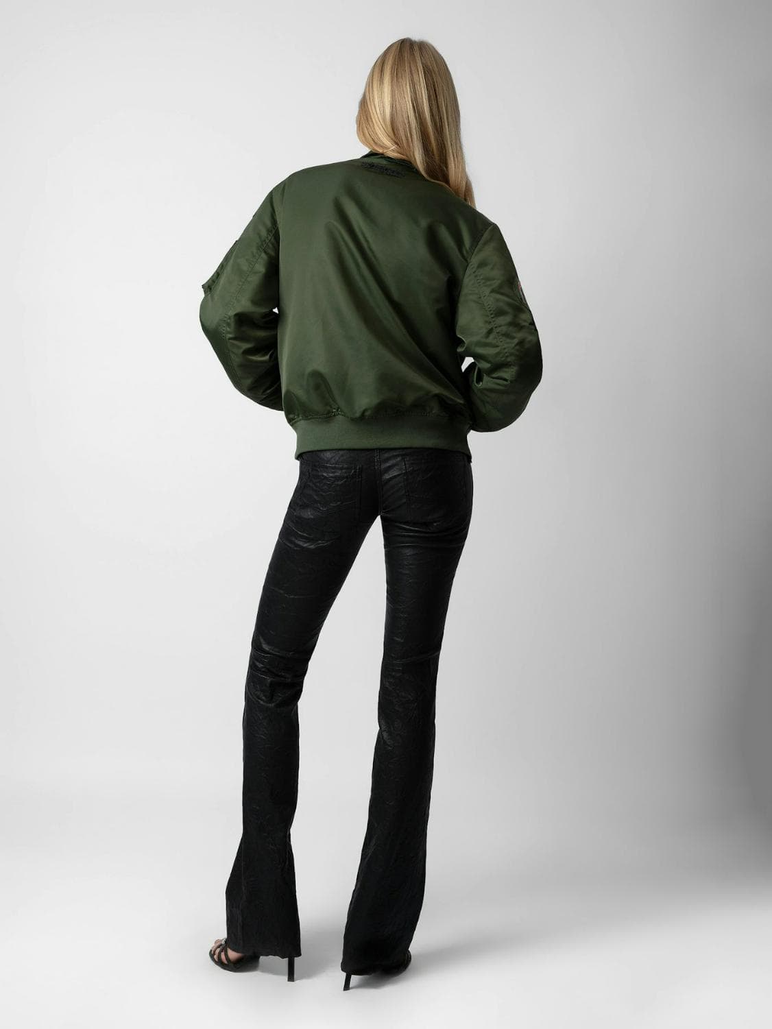 WWOW00632_USED_KAKI_BACK.jpg
