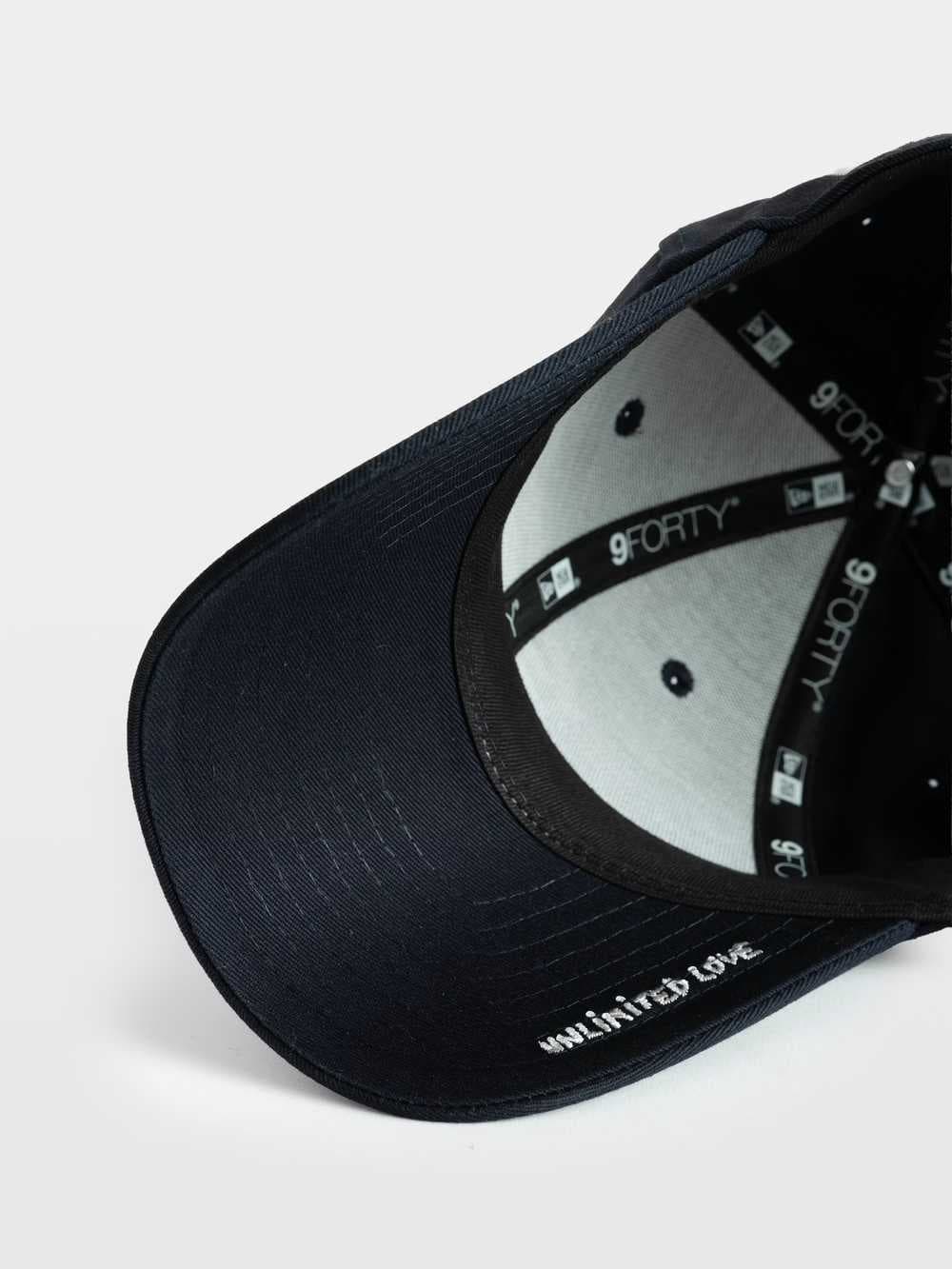 New Era x ZV Blason Cap