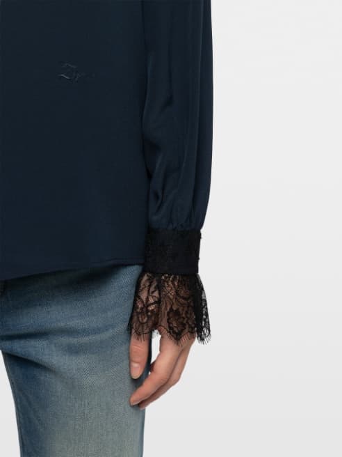Thely Shirt