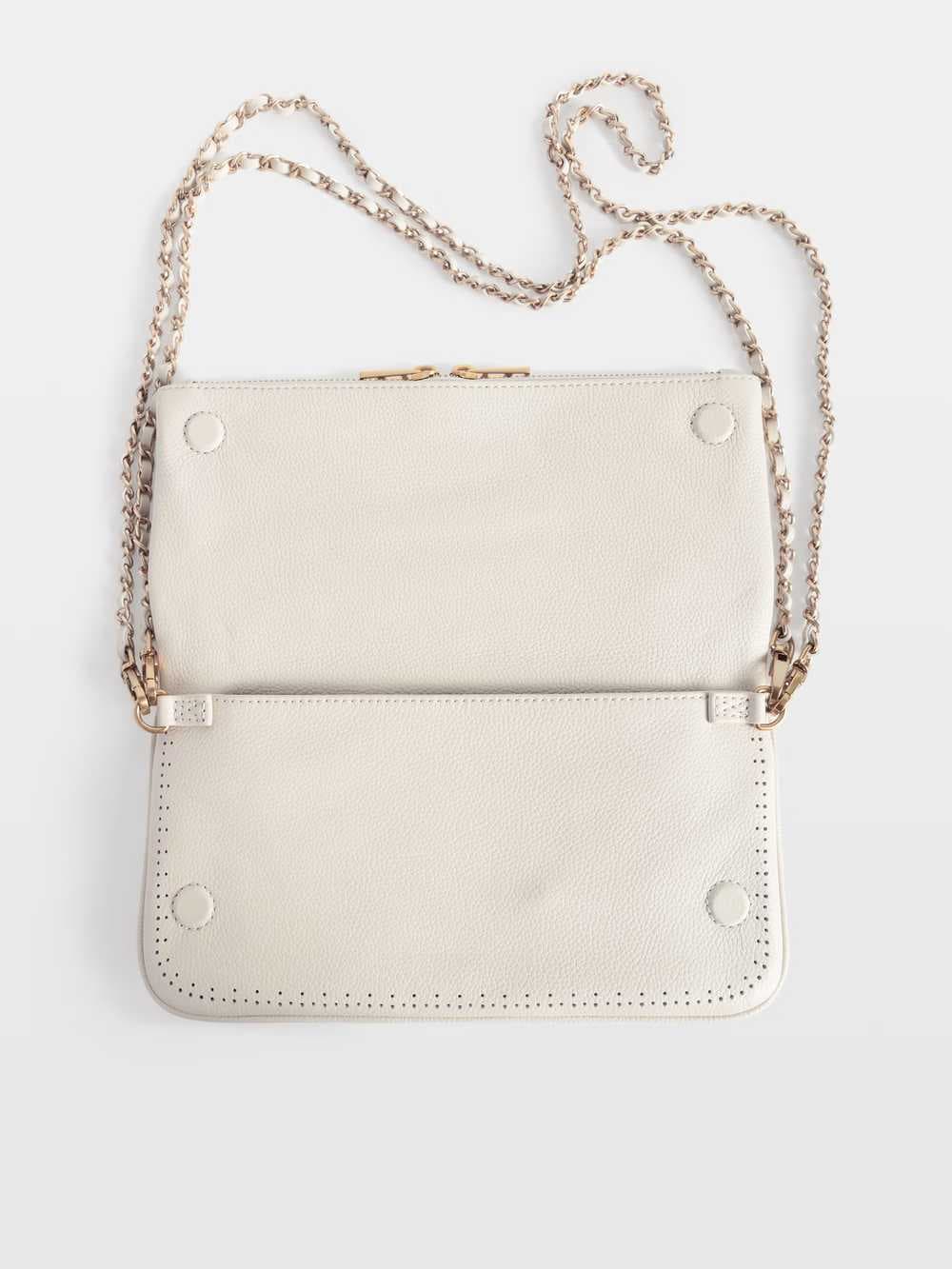 Rock Perforated Clutch
