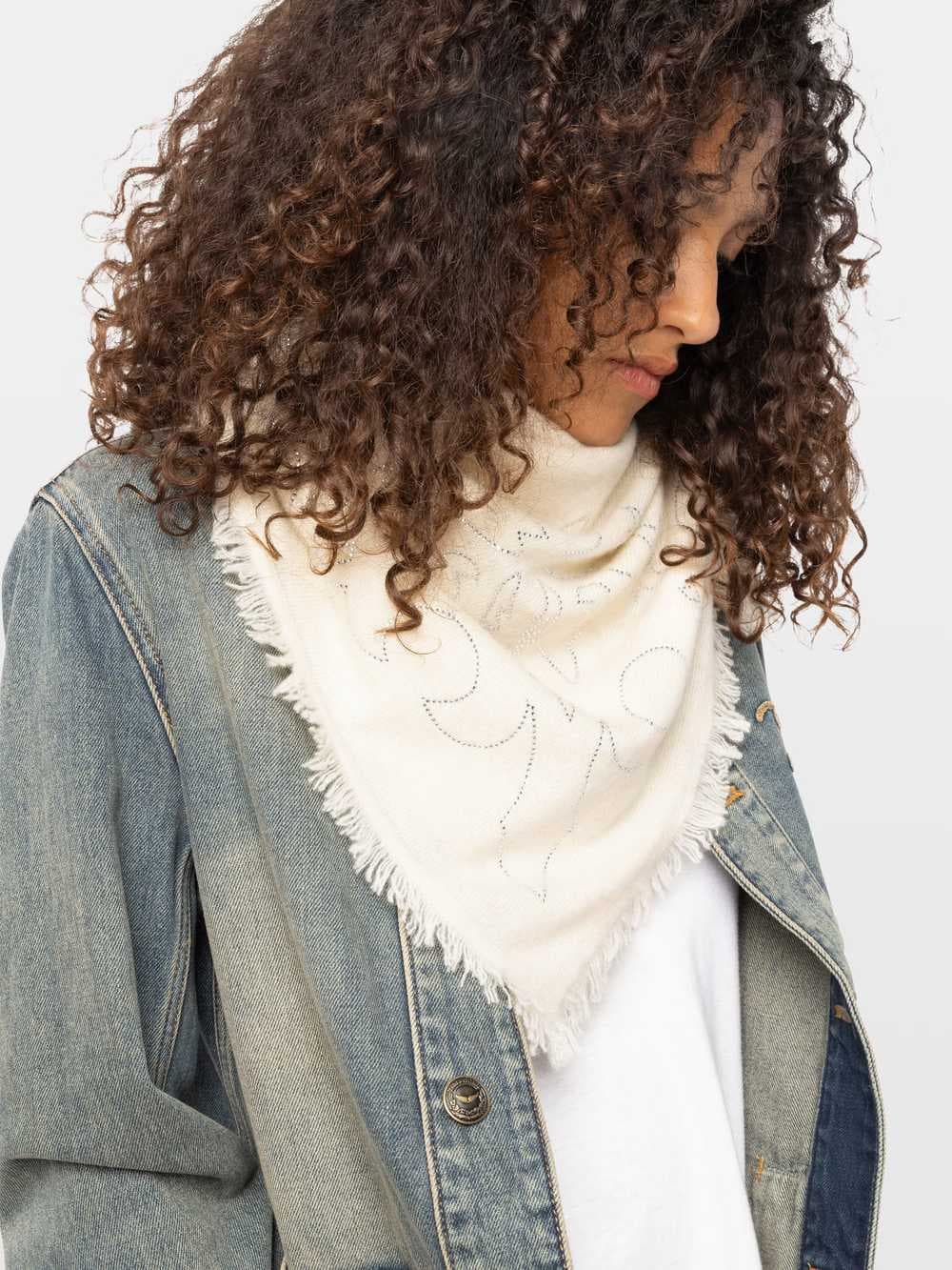 Stevie Scarf